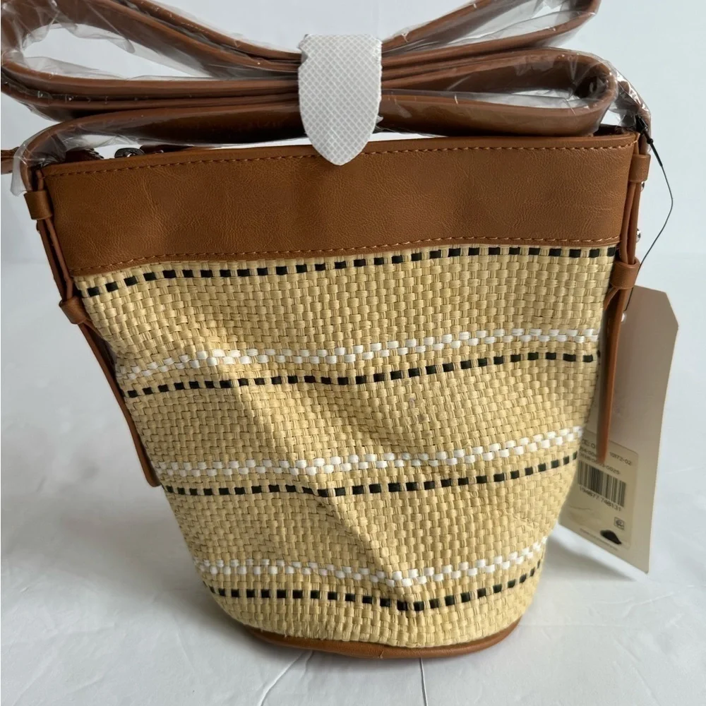 Levis Straw Bucket bag